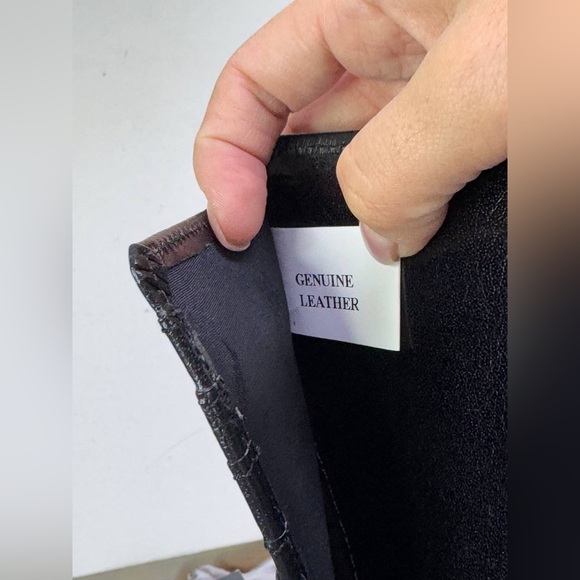 Ashwood Leather Men’s Bifold Wallet - Picture 12 of 12